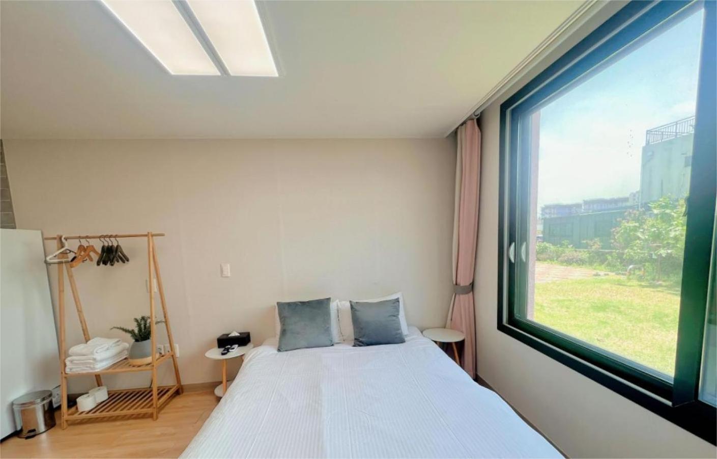 Living In Jeju Islandアパートメント エクステリア 写真